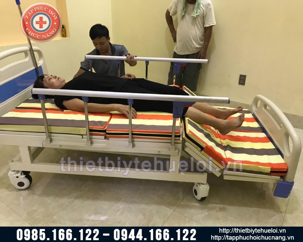 Giường bệnh 4 tay quay đa chức năng cao cấp HL4