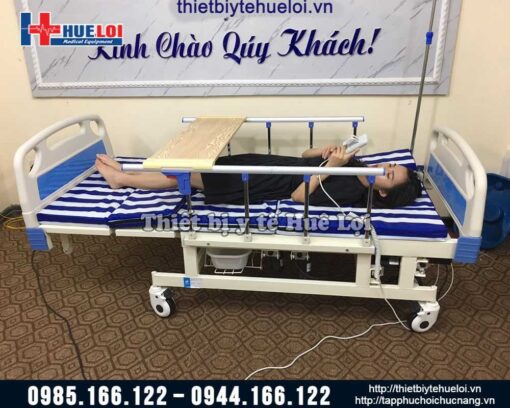 Giường y tế đa chức năng điều khiển bằng điện