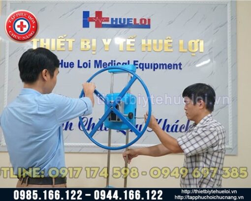 Khung bánh xe tập khớp vai cho người bệnh