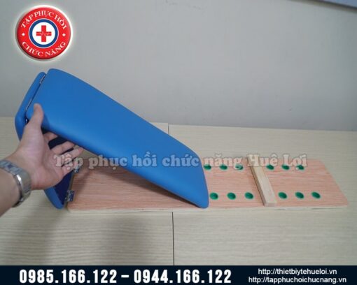 Dụng cụ tập sức mạnh cơ tứ đầu đùi