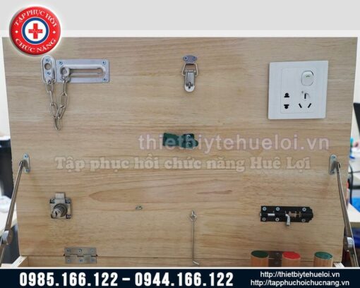 Thiết bị tập linh hoạt tay cho bệnh nhân tai biến