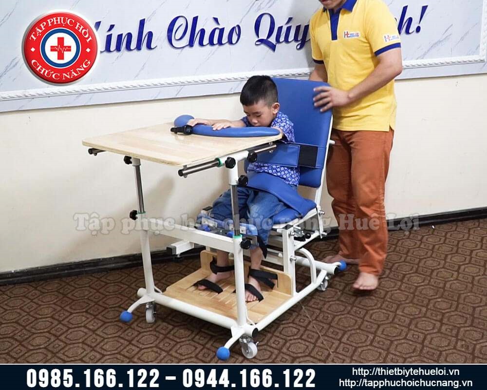 Ghế đa năng tập đứng cho trẻ bệnh lí