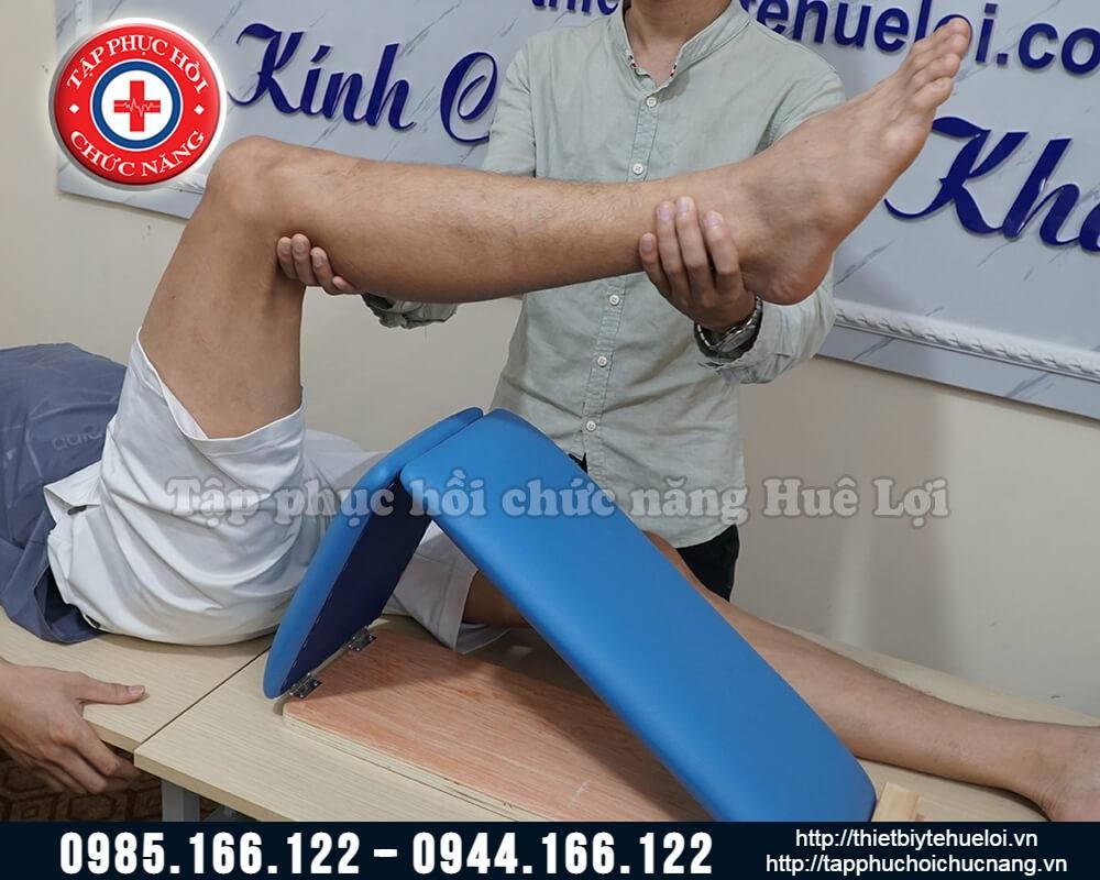 Dụng cụ tập sức mạnh cơ tứ đầu đùi