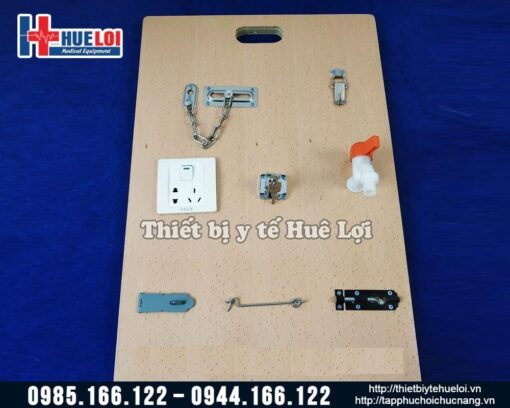Thiết bị tập luyện các thao tác sinh hoạt cho người tai biến