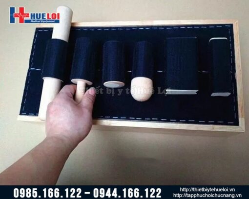 Hộp gỗ tập phục hồi chức năng cổ tay sau chấn thương
