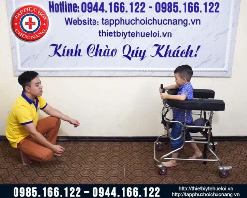 Khung hỗ trợ tập đi cho trẻ em