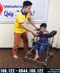 Khung hỗ trợ tập đi cho trẻ em
