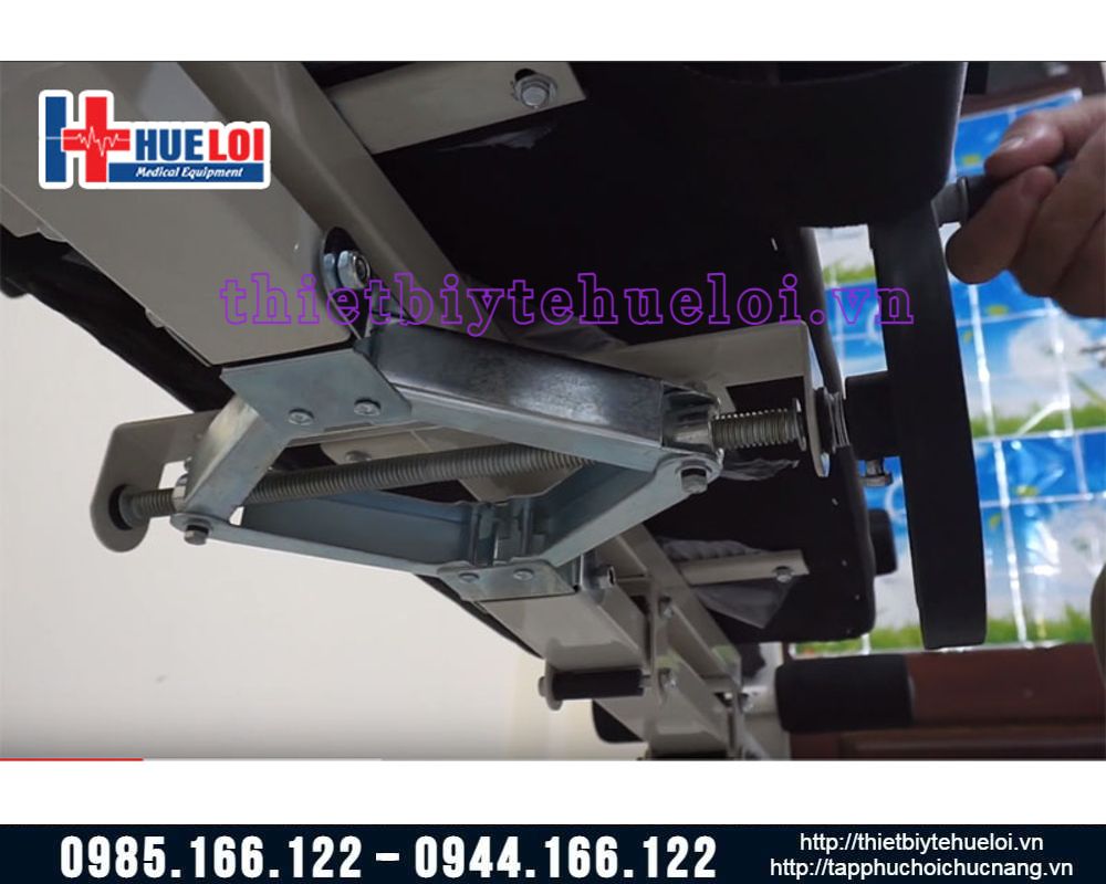 Giường kéo giãn cột sống cơ học giá rẻ