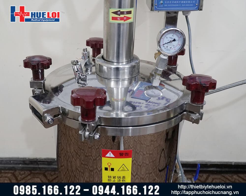Máy sắc thuốc áp suất cao và máy đóng túi thuốc tự động 