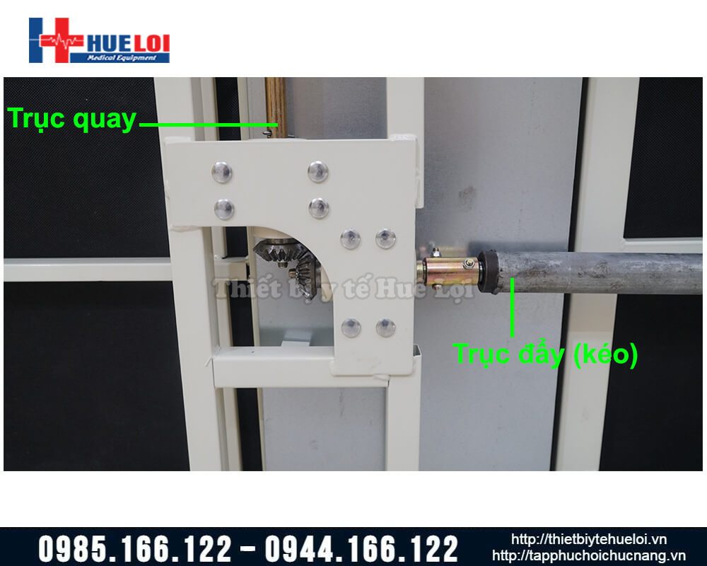 Giường kéo giãn cột sống bằng cơ học