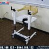 Xe lăn ghép mảnh có bô vệ sinh cho người bệnh