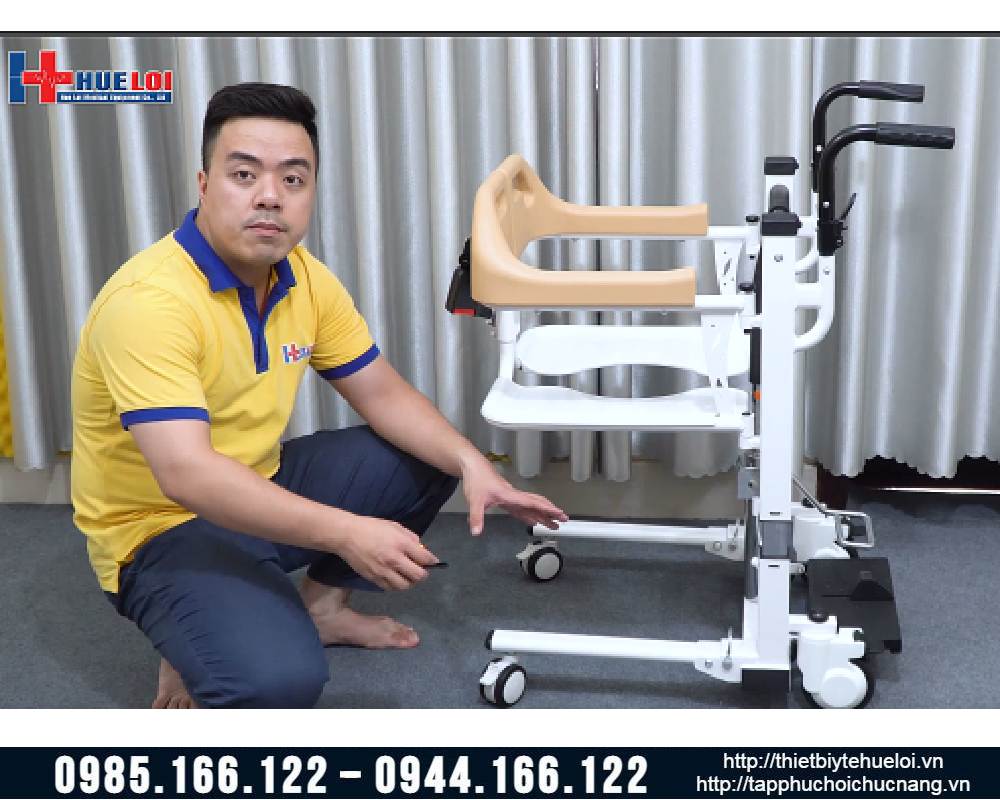 Xe lăn 2 cánh nâng hạ bằng pittong