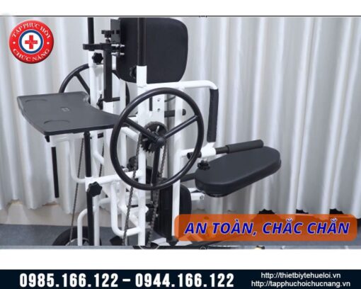Xe lăn tập đứng cho người yếu liệt chân